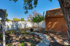 Photo 5 for 744 Van Dyke Way