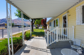 Photo 4 for 744 Van Dyke Way