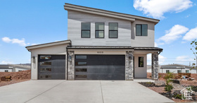 Photo 1 for 1033 E Coyote Crest Dr