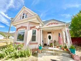 Photo 3 for 298 E Union St