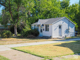 Photo 4 for 3564 S Jefferson Ave