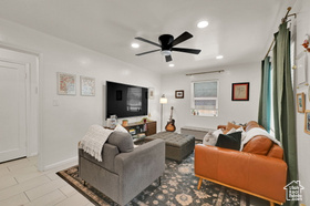 Photo 6 for 848 N Poinsettia Dr