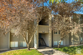 Photo 2 for 55 W Center St #206