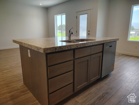 Photo 5 for 2057 N Loxley Dr