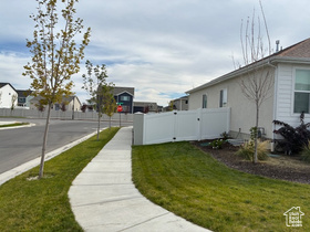 Photo 5 for 1744 E Meadowlark Dr