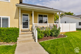 Photo 3 for 154 N 2560 West