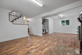 Photo 6 for 3305 W Kingsbrook Ave