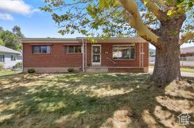 Photo 2 for 3738 S Adams Ave