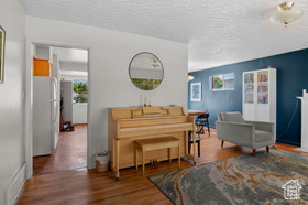 Photo 4 for 3738 S Adams Ave