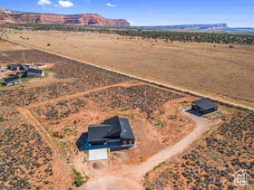Photo 2 for 4380 E Sego Lily Cir