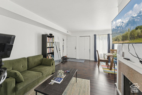 Photo 3 for 2430 S Elizabeth St #5