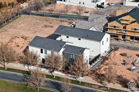Photo 3 for 4308 W Cambridge Pkwy