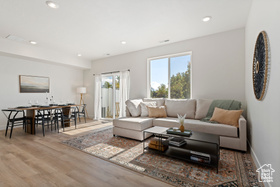Photo 4 for 511 N 475 West