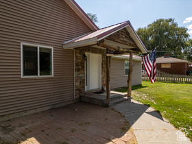 Photo 3 for 222 E 1500 South
