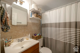 Photo 6 for 319 E 100 North
