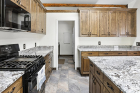 Photo 4 for 625 E 100 South