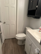 Photo 5 for 1633 N Woodland Dr