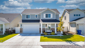 Photo 1 for 3074 S Edgewater Ln