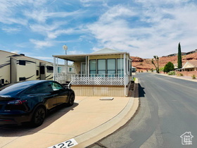 Photo 2 for 1150 W Red Hills Pkwy #122