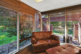 Photo 4 for 2408 Van Buren Ave