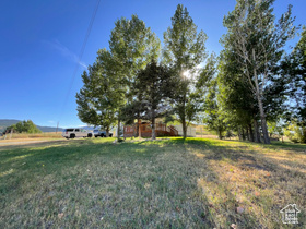 Photo 3 for 11473 S Dempsey Creek Rd