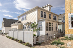 Photo 2 for 6768 W Docksider Dr #298