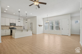 Photo 3 for 11383 S New Bern Way