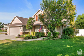 Photo 2 for 1844 Country Bend Cir