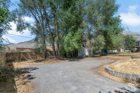 Photo 5 for 165 E 500 North