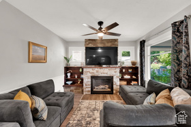 Photo 3 for 2118 S Green St