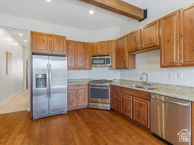 Photo 5 for 6169 Park Ln #44