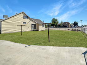 Photo 4 for 280 S 300 West