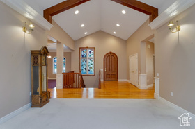 Photo 5 for 1681 E Lakeview Way