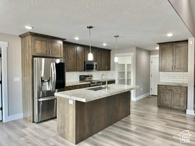 Photo 6 for 670 W 1150 North