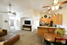 Photo 2 for 433 N Kent Dr