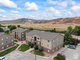 Photo 5 for 819 W 50 North