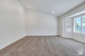 Photo 3 for 253 Ridge Rd