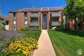 Photo 1 for 1182 S Foothill Dr #511