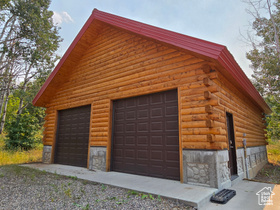 Photo 6 for 725 E Wolf Hollow Rd