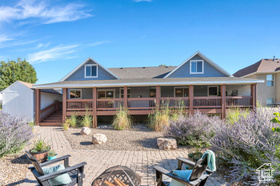 Photo 2 for 13932 S Emmeline Dr