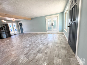 Photo 6 for 463 N 200 West