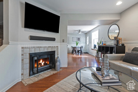 Photo 6 for 618 E Cobblestone Ln