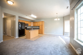Photo 5 for 251 E Sunshine Dr
