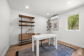 Photo 4 for 519 E Warnock Ave #B