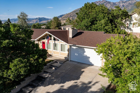 Photo 3 for 2249 E Tompkins Dr