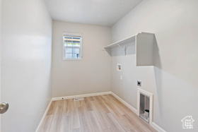 Photo 4 for 77 E Broadway Dr #1033