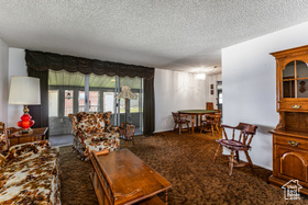 Photo 3 for 363 Oak Hill Dr