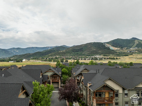 Photo 4 for 1646 Fox Hollow #G5