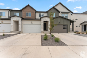 Photo 4 for 4804 S Alder Dr #116