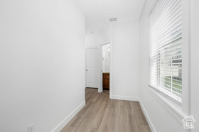 Photo 5 for 1227 N Baycrest Dr